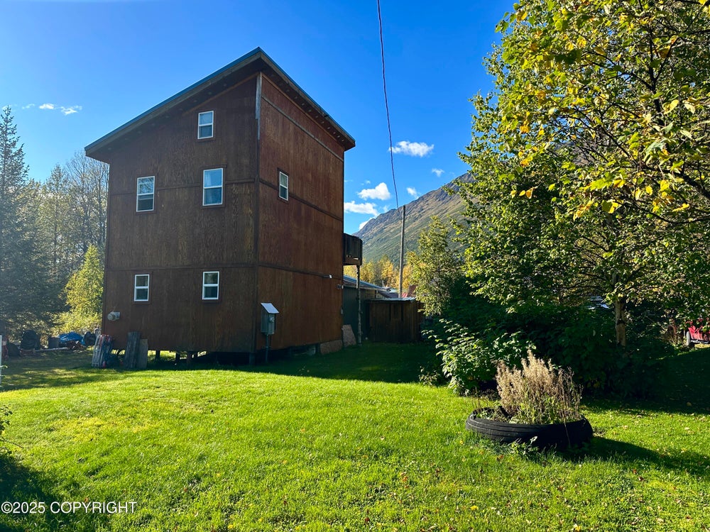 282 Main Street, Girdwood, AK 99587 - MLS# 25-5424 - Coldwell Banker