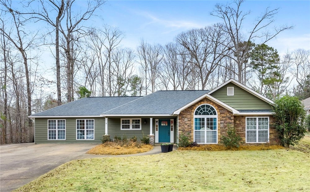 3489 Lee Road 250, Salem, AL 36874 - MLS# 168350 - Coldwell Banker