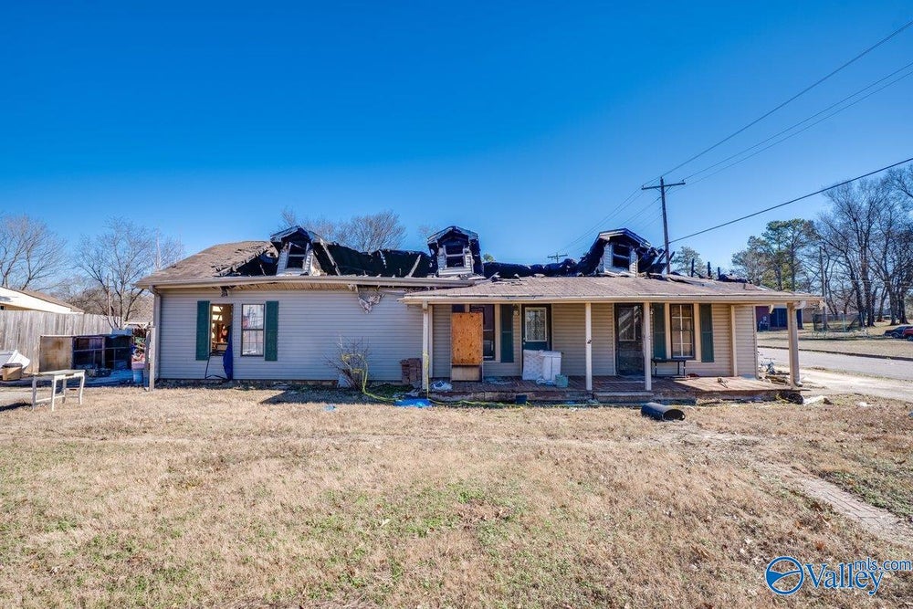 202 Orleans Street, Florence, AL 35630 MLS 21852329 Coldwell Banker