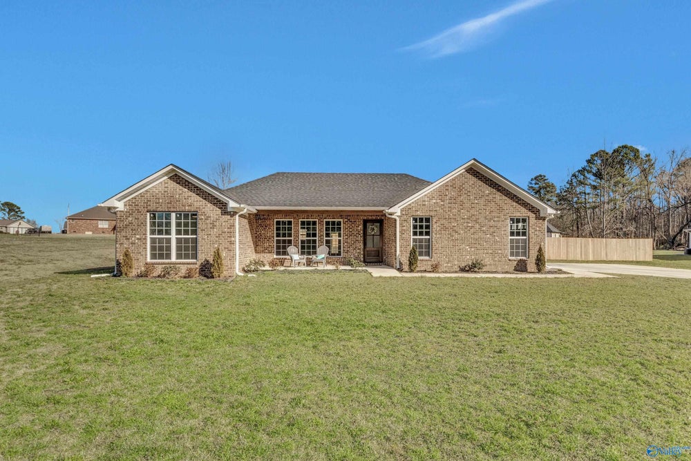 471 Summerfield Drive, Albertville, AL 35951 MLS 21853012 Coldwell