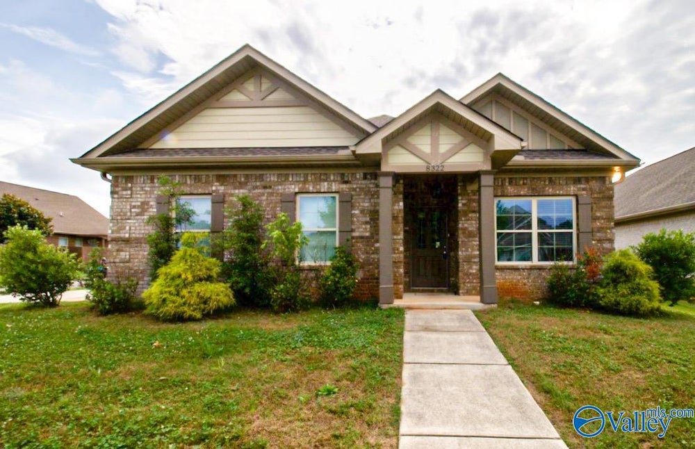 8322 NW Stillwater Circle, Huntsville, AL 35806 MLS 21862316