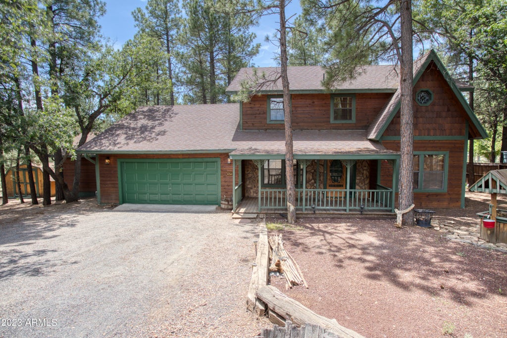 Pinetop-Lakeside, AZ Homes with Garages For Sale