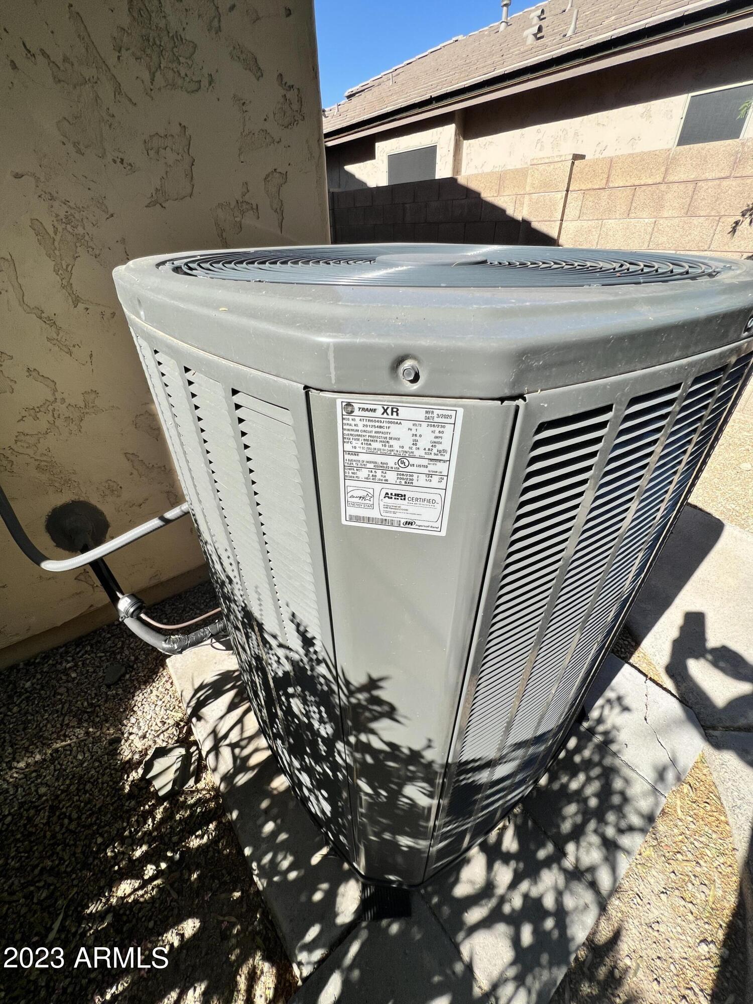 trane 4ttr6049j1000aa