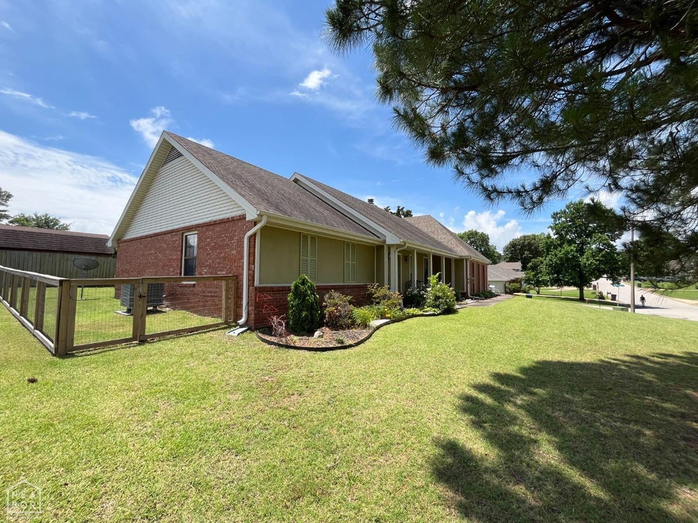805 S South Hill Drive, Jonesboro, AR 72401 MLS 10114922 Coldwell