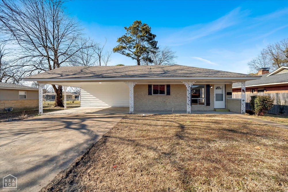 911 NW 5th Street Nw, Walnut Ridge, AR 72476 - MLS# 10127721 - Coldwell ...