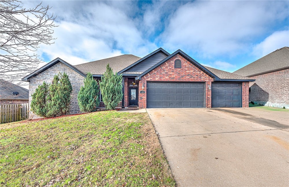 1330653 208 Cowans, Lowell, AR 72745 - MLS# 1330653 - Coldwell Banker