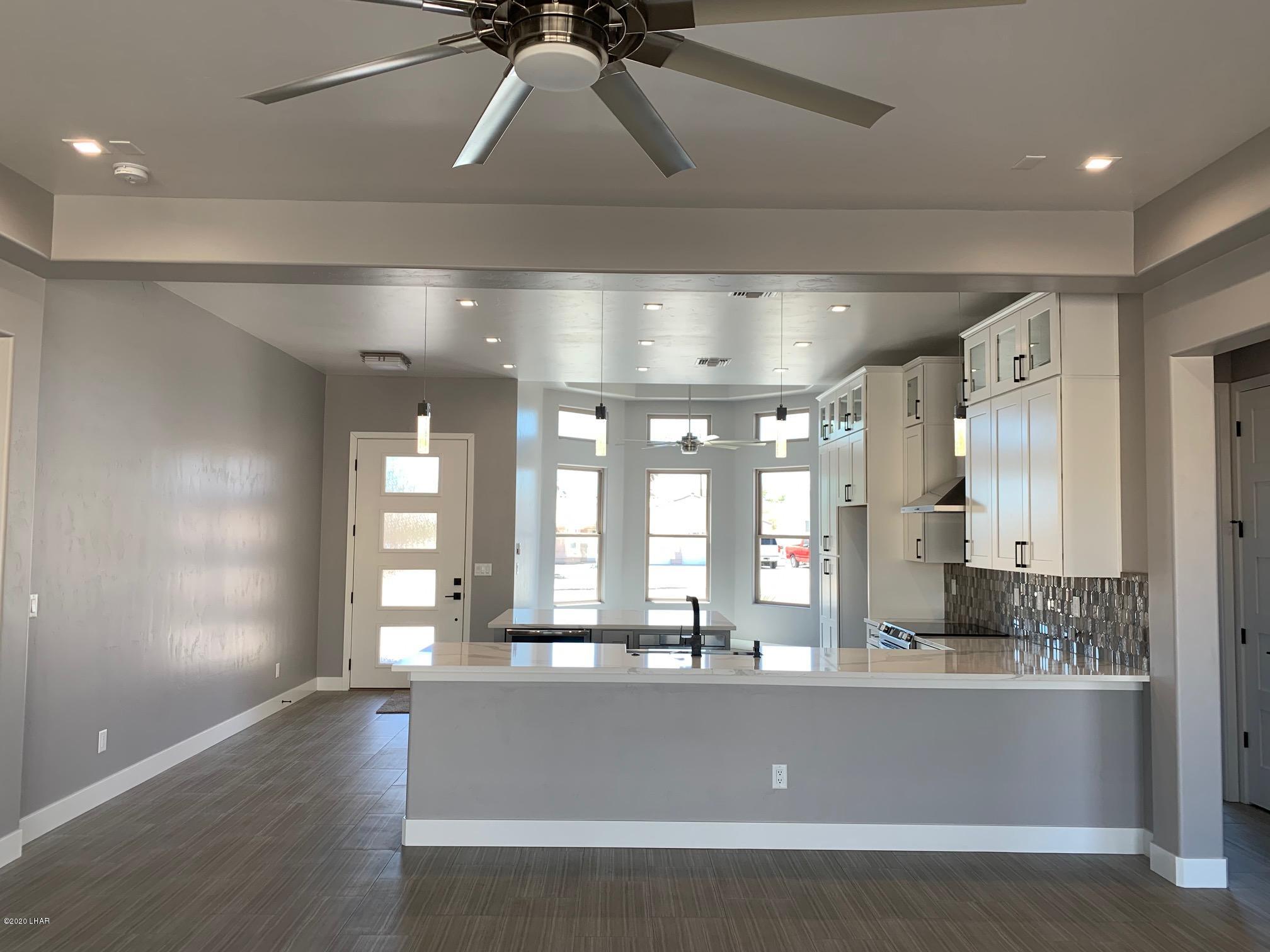 Listing view 3