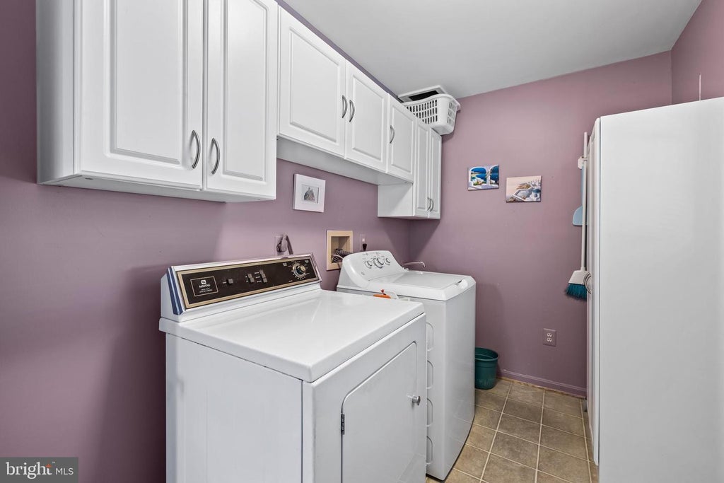 laundry room design light purple