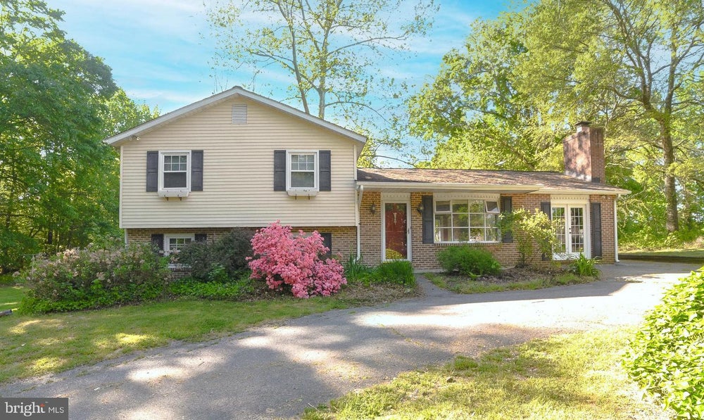 14217 Burnt Store Rd, Hughesville, MD 20637 MLS MDCH2032224