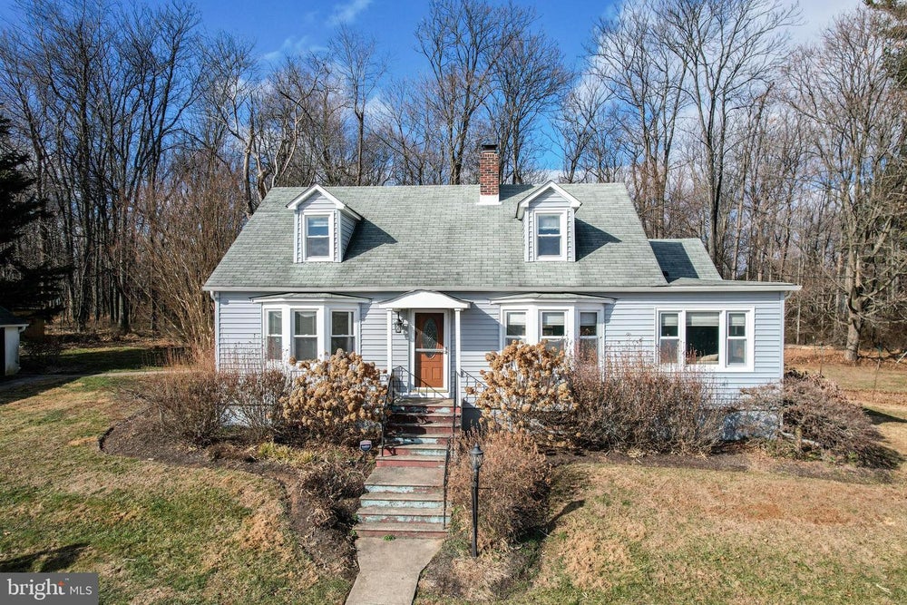 16617 Frederick, Mount Airy, MD 21771 - MLS# MDHW2062314 - Coldwell Banker