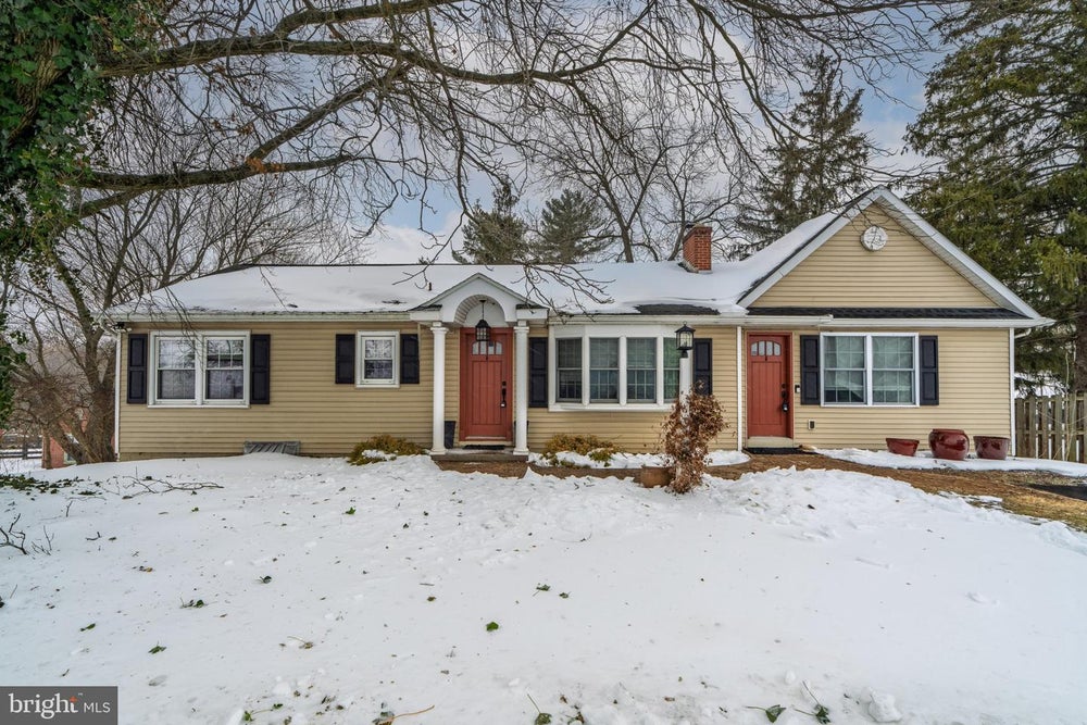 6132 W Elizabethtown Rd, Manheim, PA 17545 - MLS# PALA2082492 ...