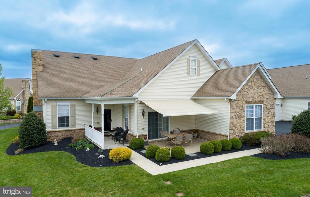 1027 Burgundy Cir, Pennsburg, PA 18073 MLS PAMC2100814 Coldwell Banker