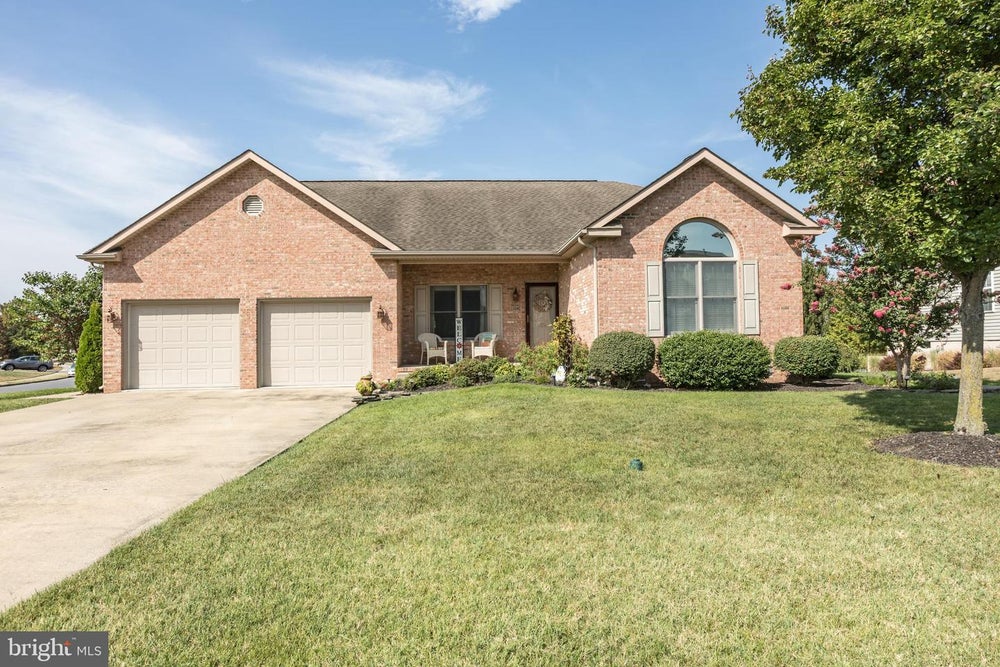 104 Bancroft Ln, Stephens City, VA 22655 MLS VAFV2014806 Coldwell