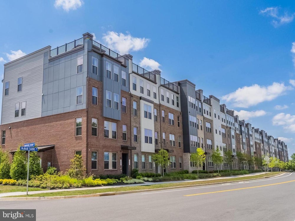 13506 Innovation Station Loop #2b, Herndon, VA 20171 - MLS# VAFX2256732 ...