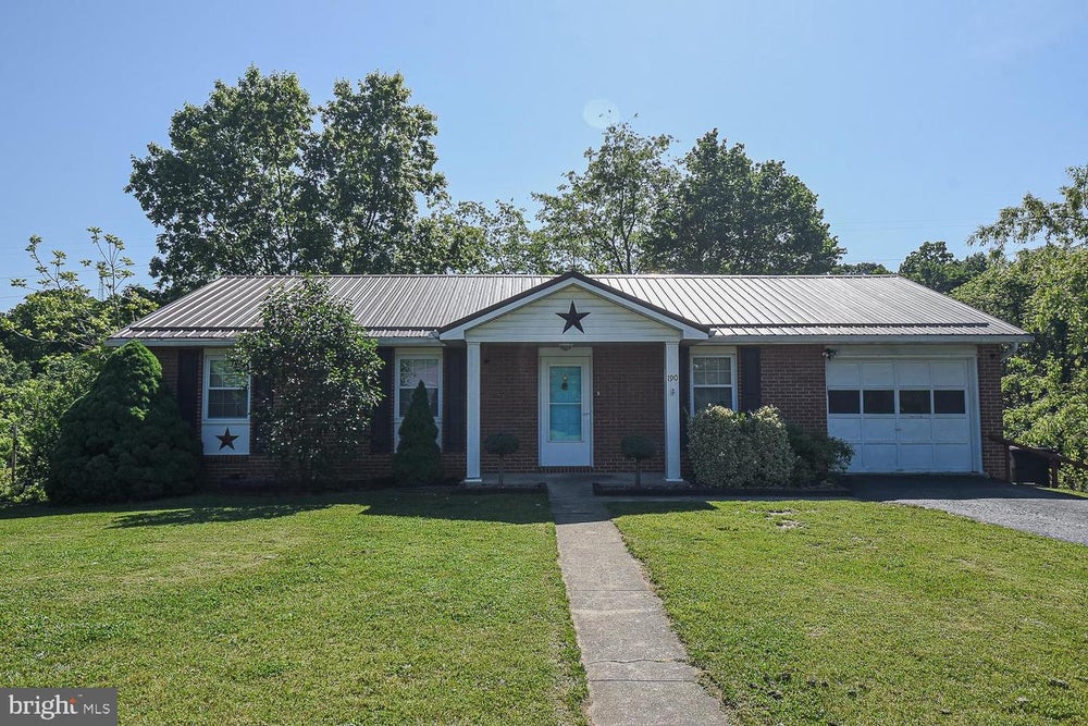 190 Knobley Estates Dr, Ridgeley, WV 26753 MLS WVMI2002608