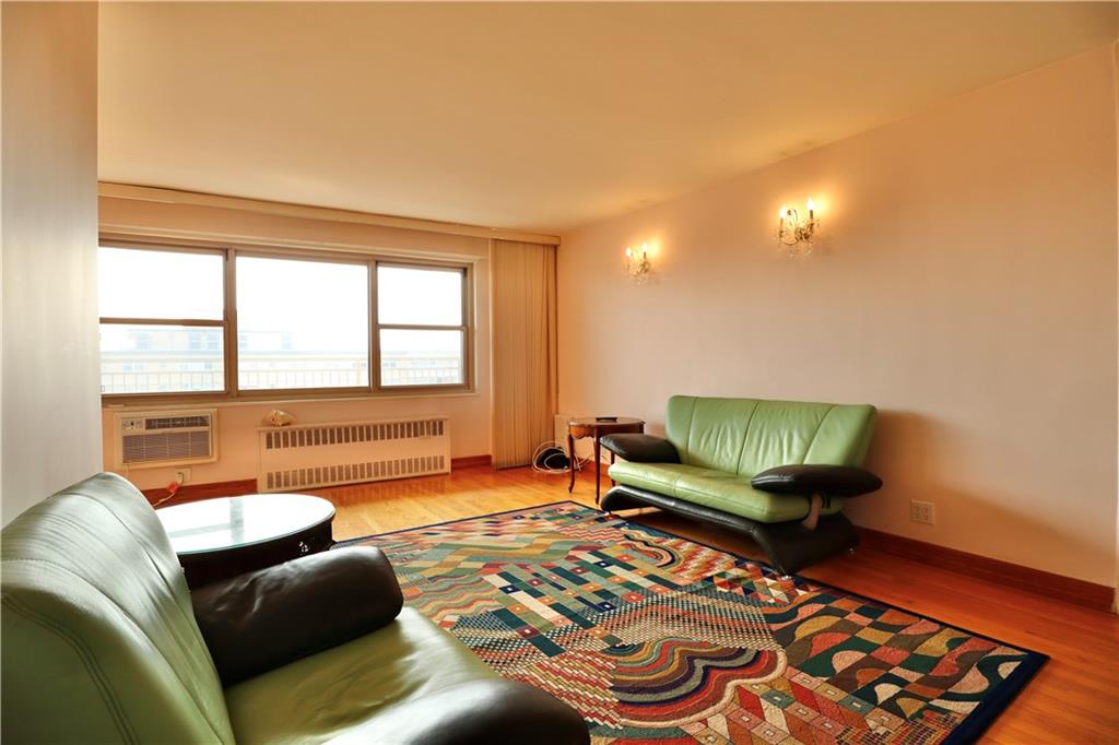 Listing view 2