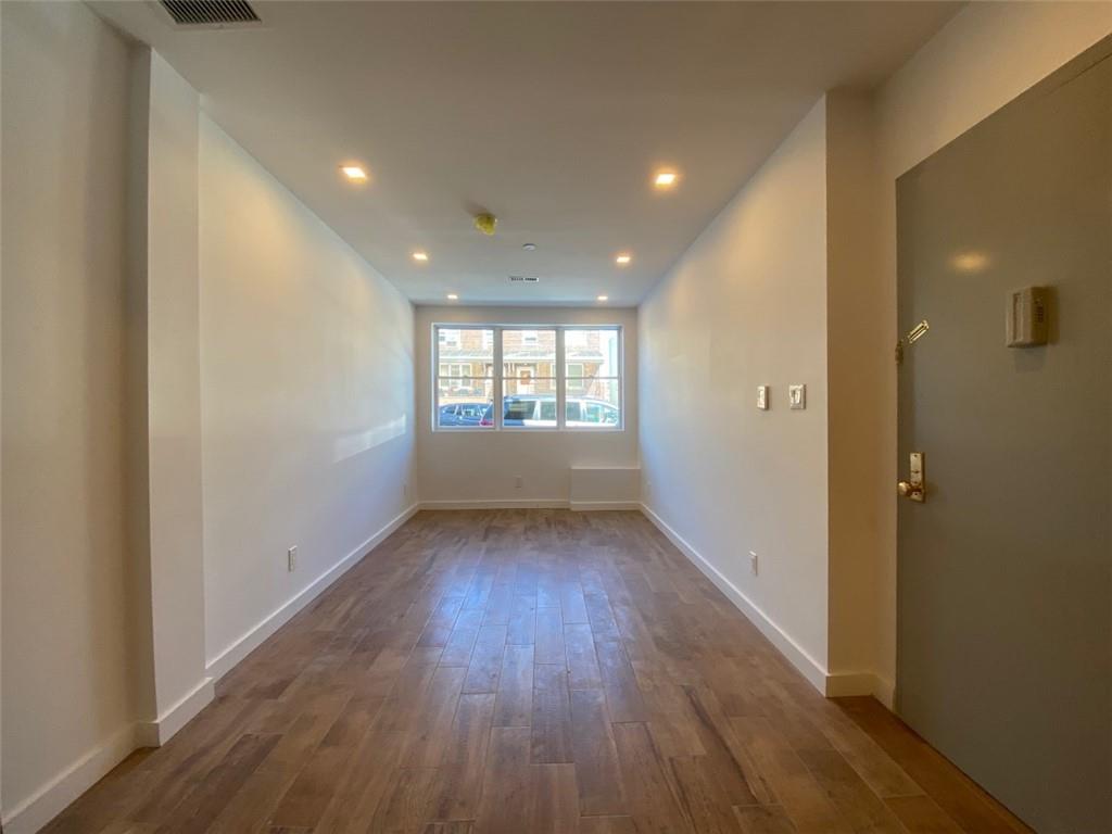 Listing view 3