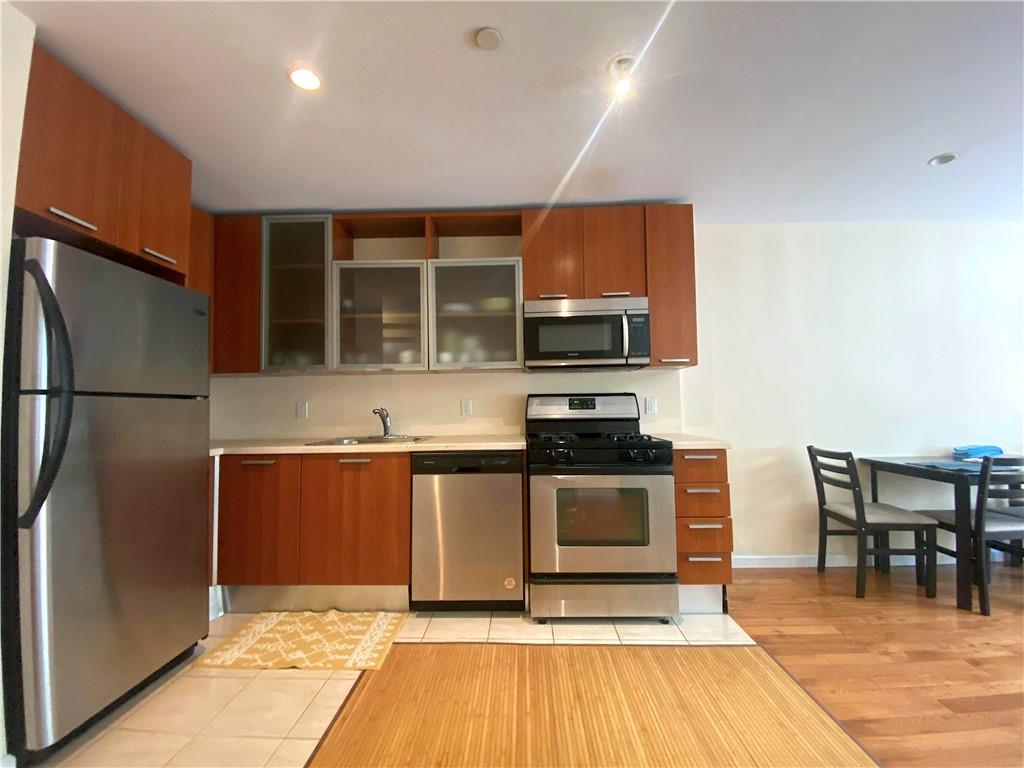 Listing view 2