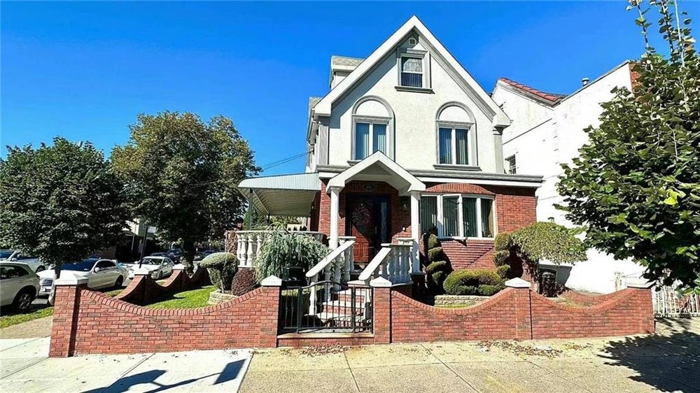 6820 17th Avenue, Brooklyn, NY 11204 MLS 480256 Coldwell Banker