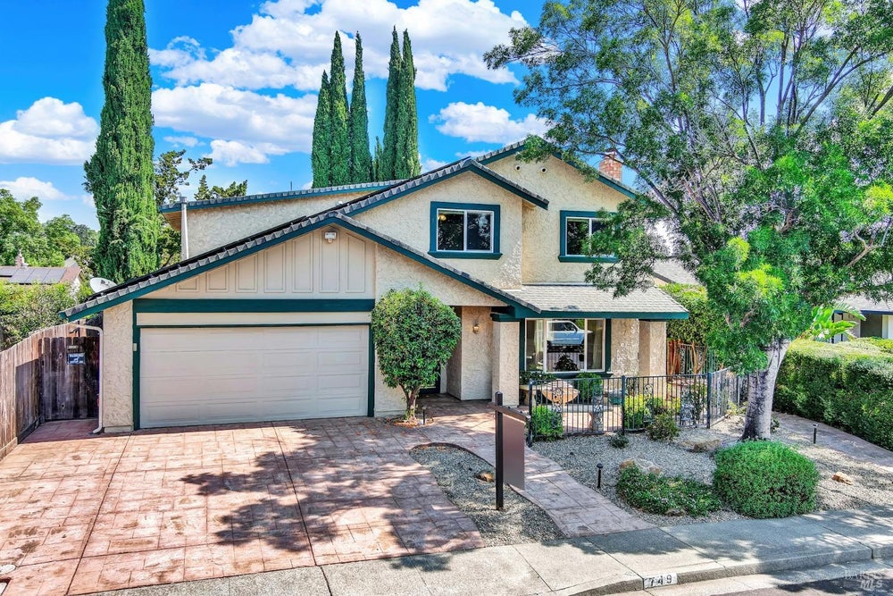 749 Fallbrook Avenue, Vacaville, CA 95687 MLS 324048915 Coldwell Banker