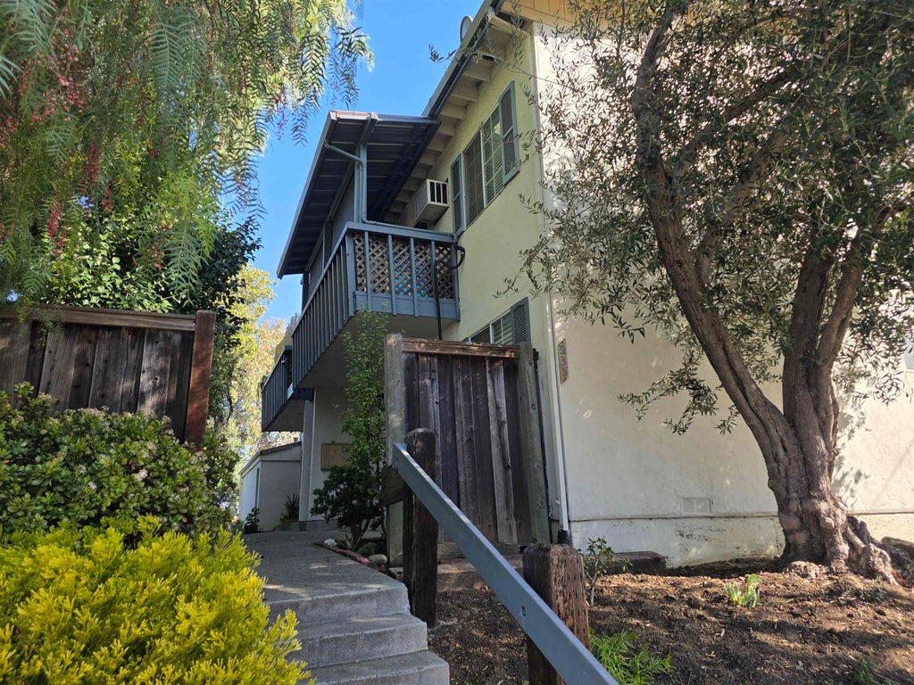 235 Arana Dr, Martinez, CA 94553 - MLS# 41121676 - Coldwell Banker