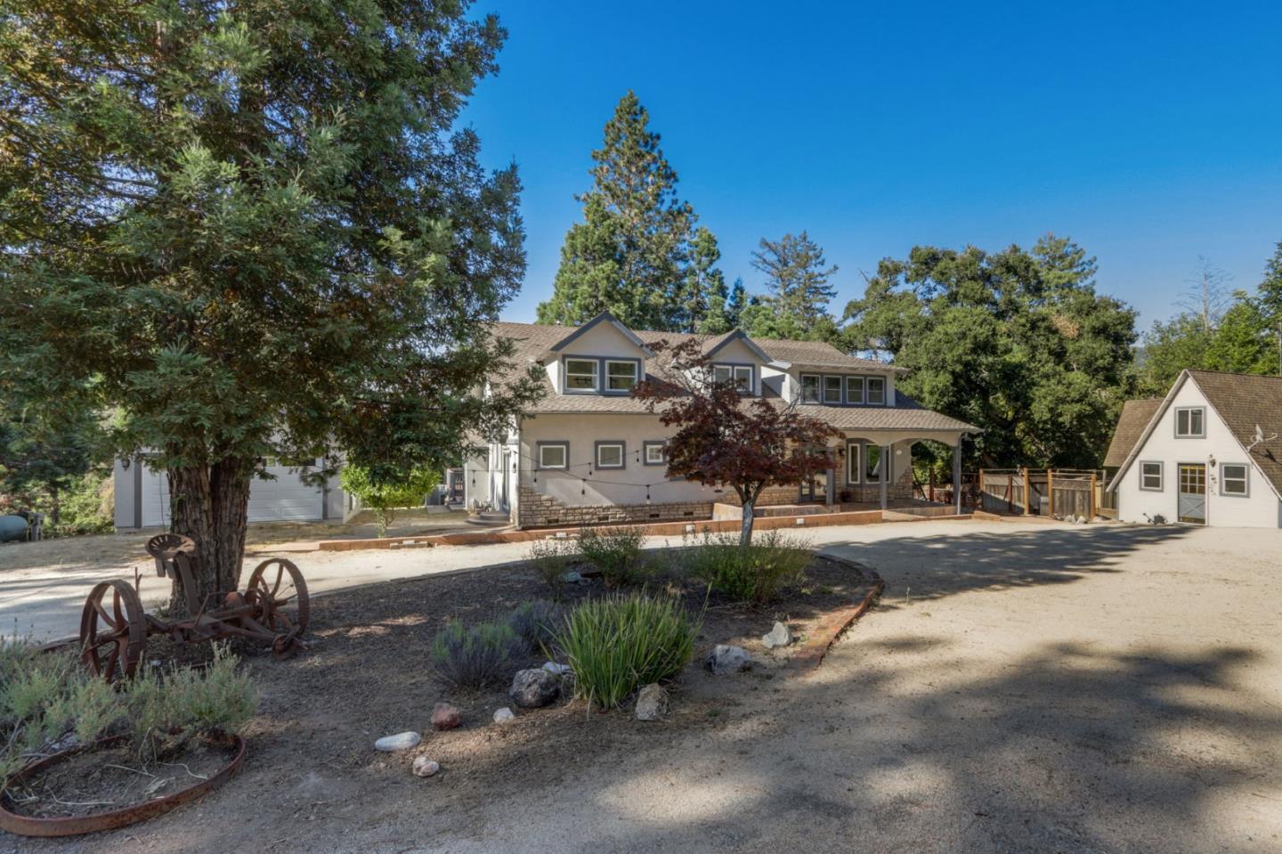 22095 Old Santa Cruz Highway Los Gatos CA 95033 MLS 81938449