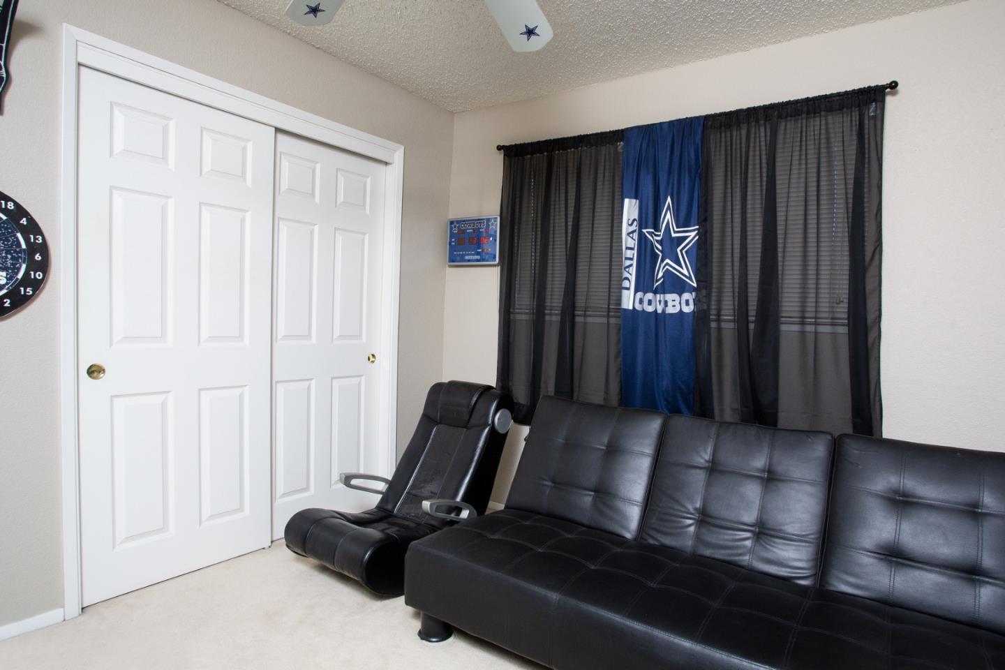 dallas cowboys man cave ideas - Google Search  Garage game rooms, Man cave  home bar, Man cave garage