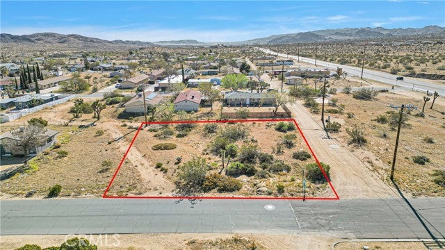 7 Indio Avenue, Yucca Valley, CA 92284 - MLS# HD24079339 - Coldwell Banker