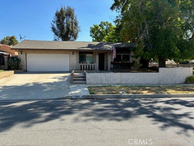 7285 Teak Way, Rancho Cucamonga, CA 91701 - MLS# IV25226201 - Coldwell ...