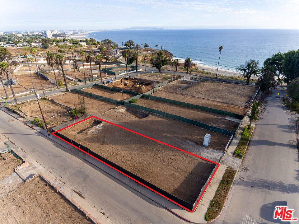 336 Via De La Paz, Pacific Palisades, CA 90272 MLS 25603015