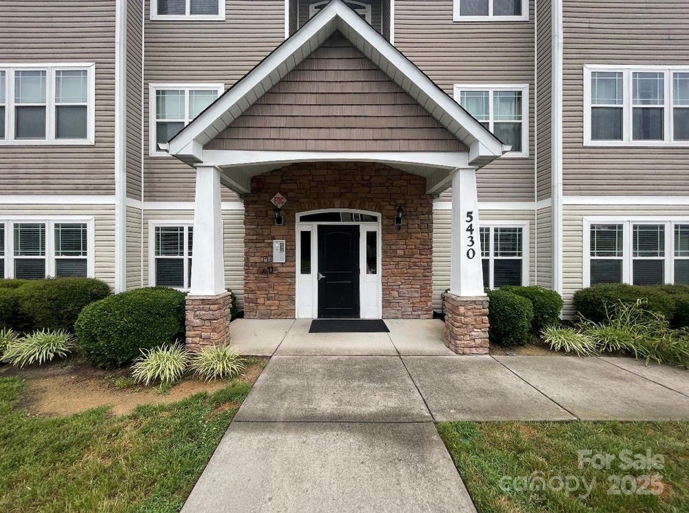 5430 Forester Drive, High Point, NC 27265 - MLS# 4322516 - Coldwell Banker