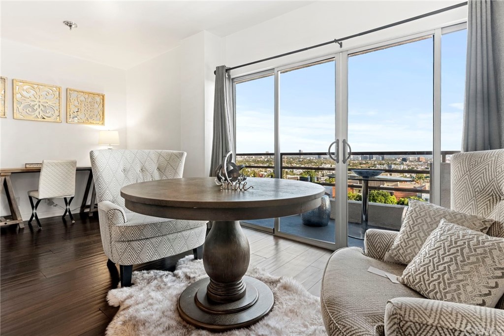 Listing view 3