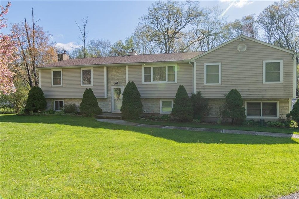 21 Aspen Way, Danbury, CT 06804 MLS 170566743 Coldwell Banker