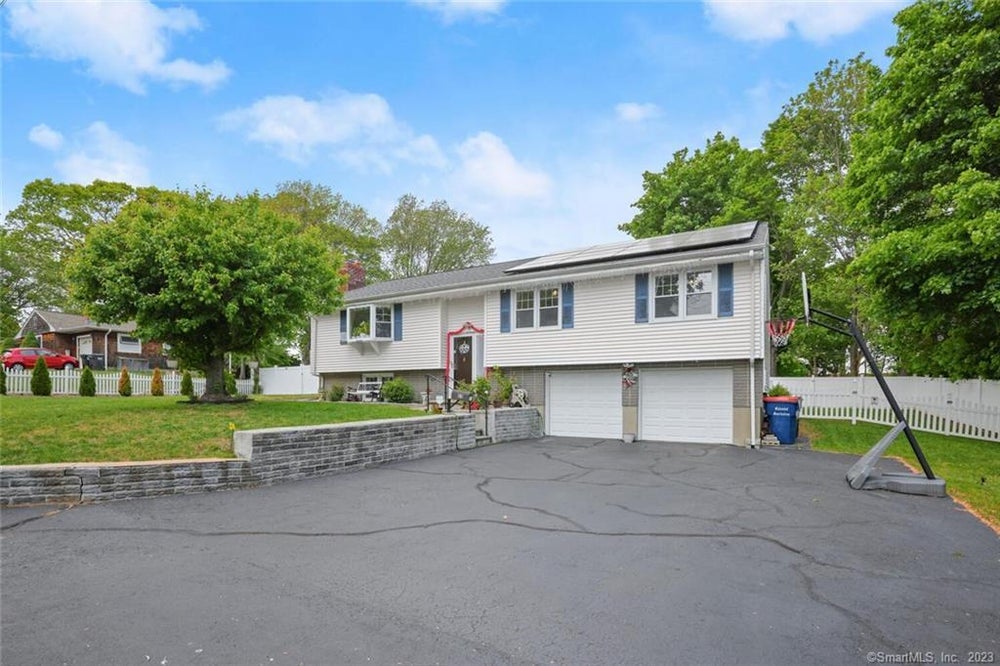 23 Bonita Avenue, Trumbull, CT 06611 MLS 170577276 Coldwell Banker