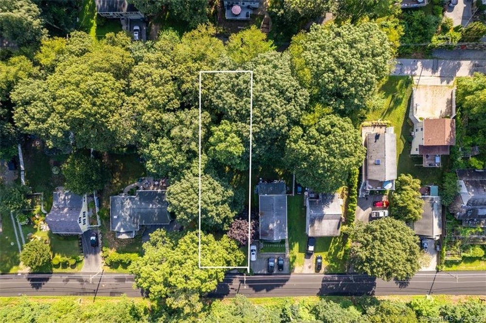 112 Giants Neck Road, East Lyme, CT 06357 MLS 170587902 Coldwell