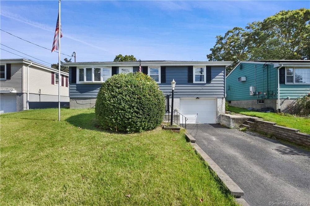 115 Mohawk Drive, West Haven, CT 06516 MLS 170604097 Coldwell Banker