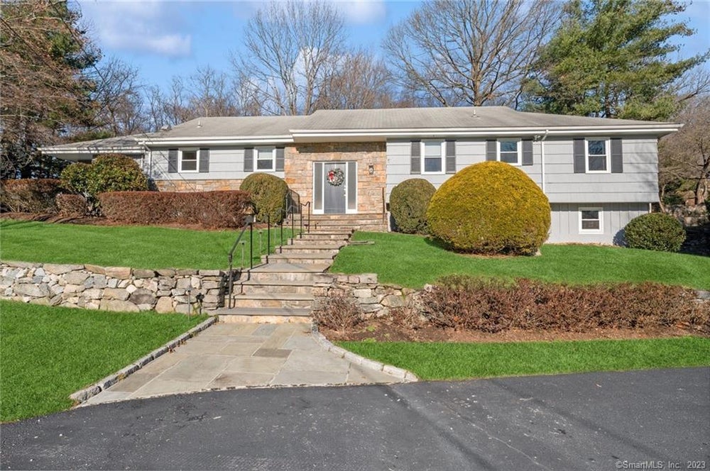 51 Wesgate Drive, Stamford, CT 06902 MLS 170613794 Coldwell Banker