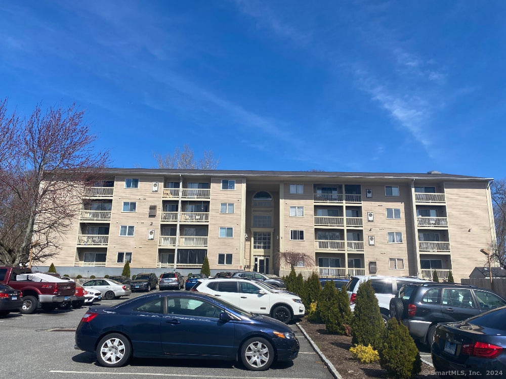 980 Lindley Street 305F, Bridgeport, CT 06606 MLS 24007730