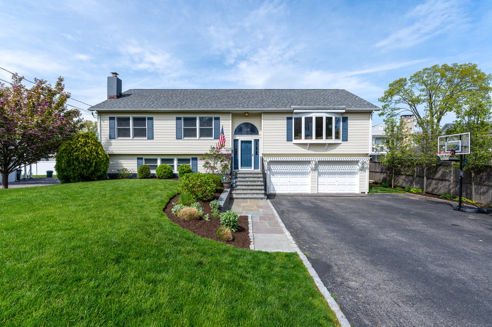 106 Rockledge Drive, Stamford, CT 06902 MLS 24014827 Coldwell Banker