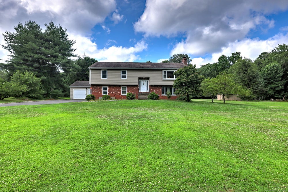 321 Mohegan Road, Shelton, CT 06484 MLS 24030806 Coldwell Banker