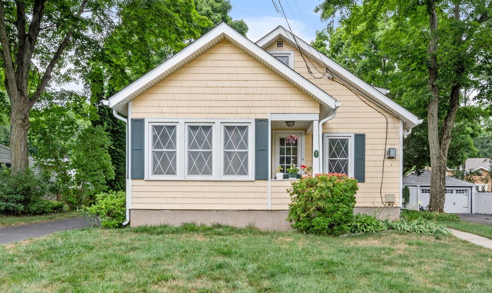 5 Bailey Avenue, Wallingford, CT 06492 MLS 24034672 Coldwell Banker