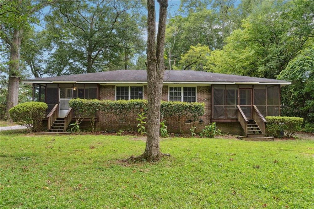 133 Arnold Place, Jonesboro, GA 30236 MLS 7250644 Coldwell Banker