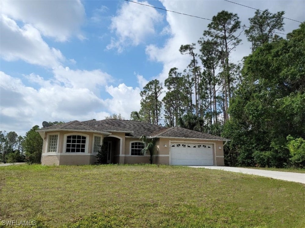 3501 49th Street W, Lehigh Acres, FL 33971 - MLS# 223024405 - Coldwell ...