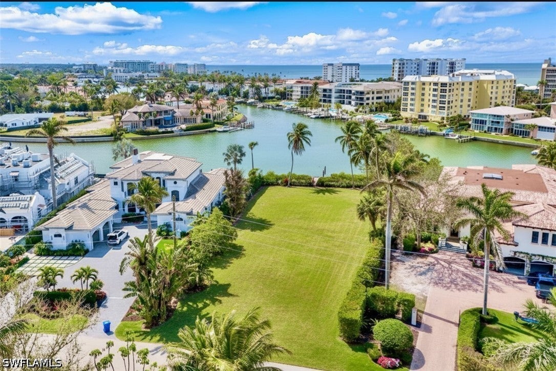 286 Spring Line Dr., Naples — Moorings Bay photo 6