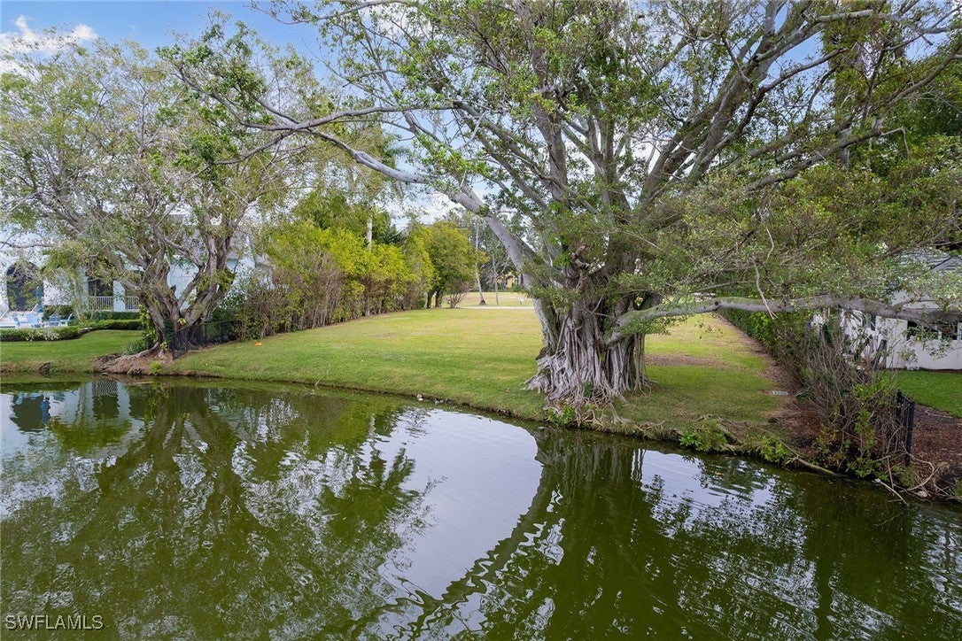 2550 Lantern Ln., Naples — Port Royal Lakefront photo 4