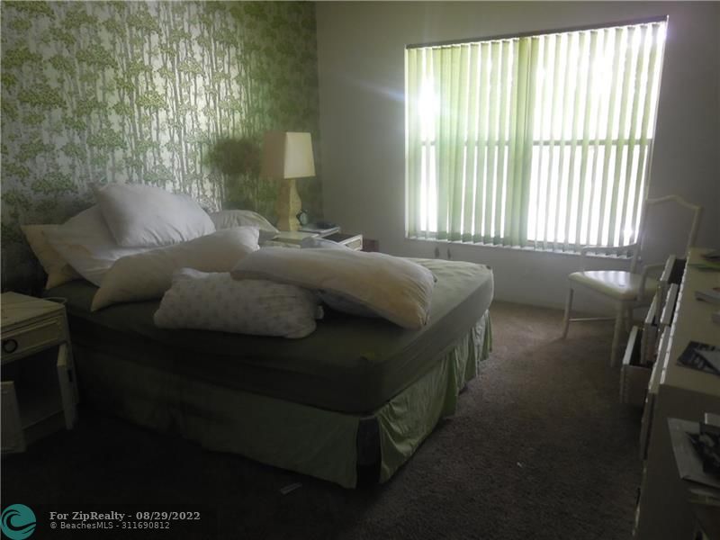 Listing view 2