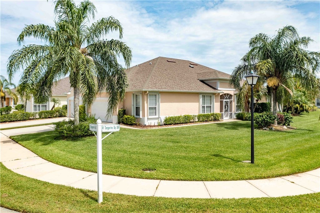 https://images-listings.coldwellbanker.com/FL_RAIRC/26/95/43/_P/269543_P00.jpg?width=1024