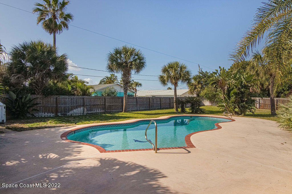 Listing view 3
