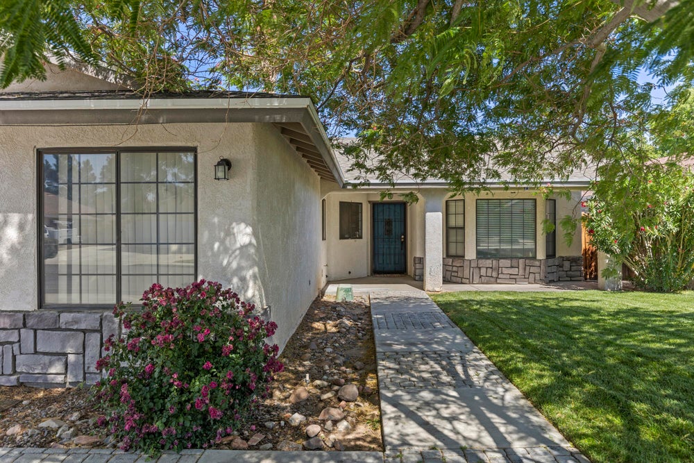 712 N Inyo Street, Ridgecrest, CA 93555 MLS 24005081 Coldwell Banker