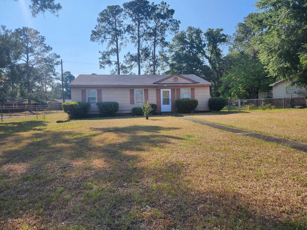 2317 Hemlock Dr, Albany, GA 31721 MLS 162049 Coldwell Banker